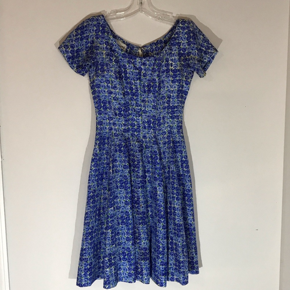 Vintage 1950s Gigi Young Blue Floral Women's Dress Medium?